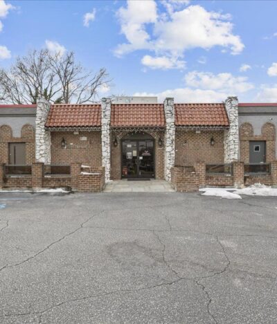 Full Service Restaurant in Greer